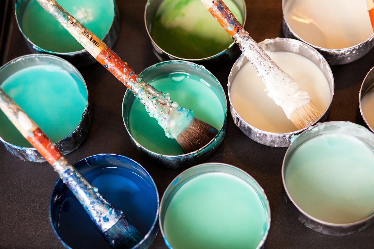 Check out our guide on the tips and techniques for painting in high humidity  or extreme temperatures to successfully overcome these issues!